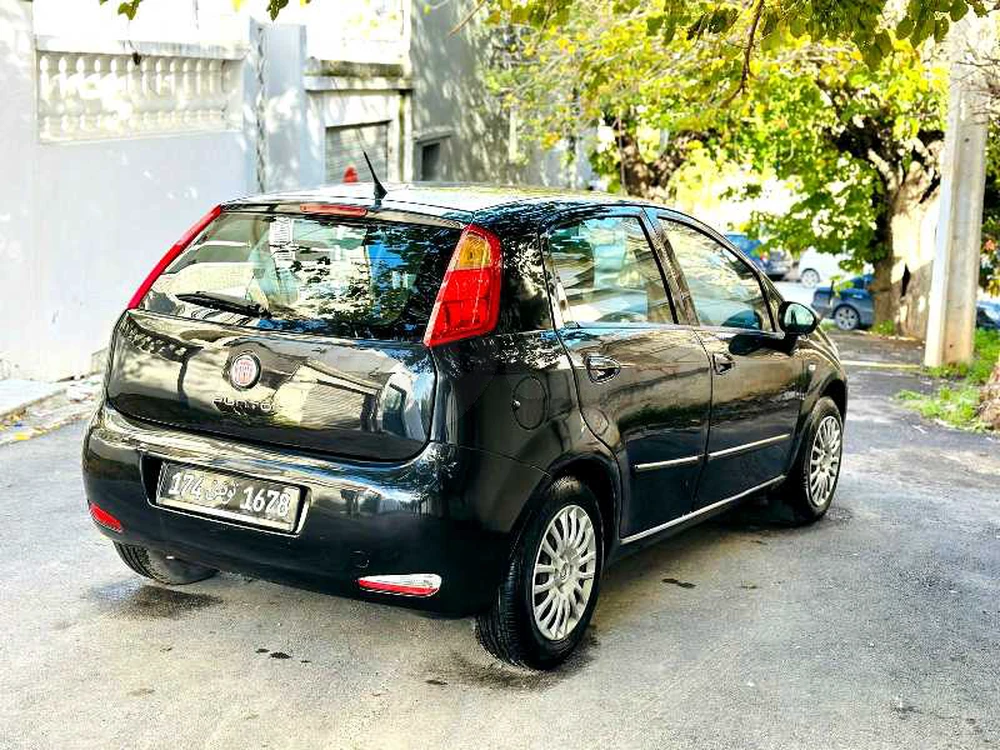 Carte voiture Fiat Punto