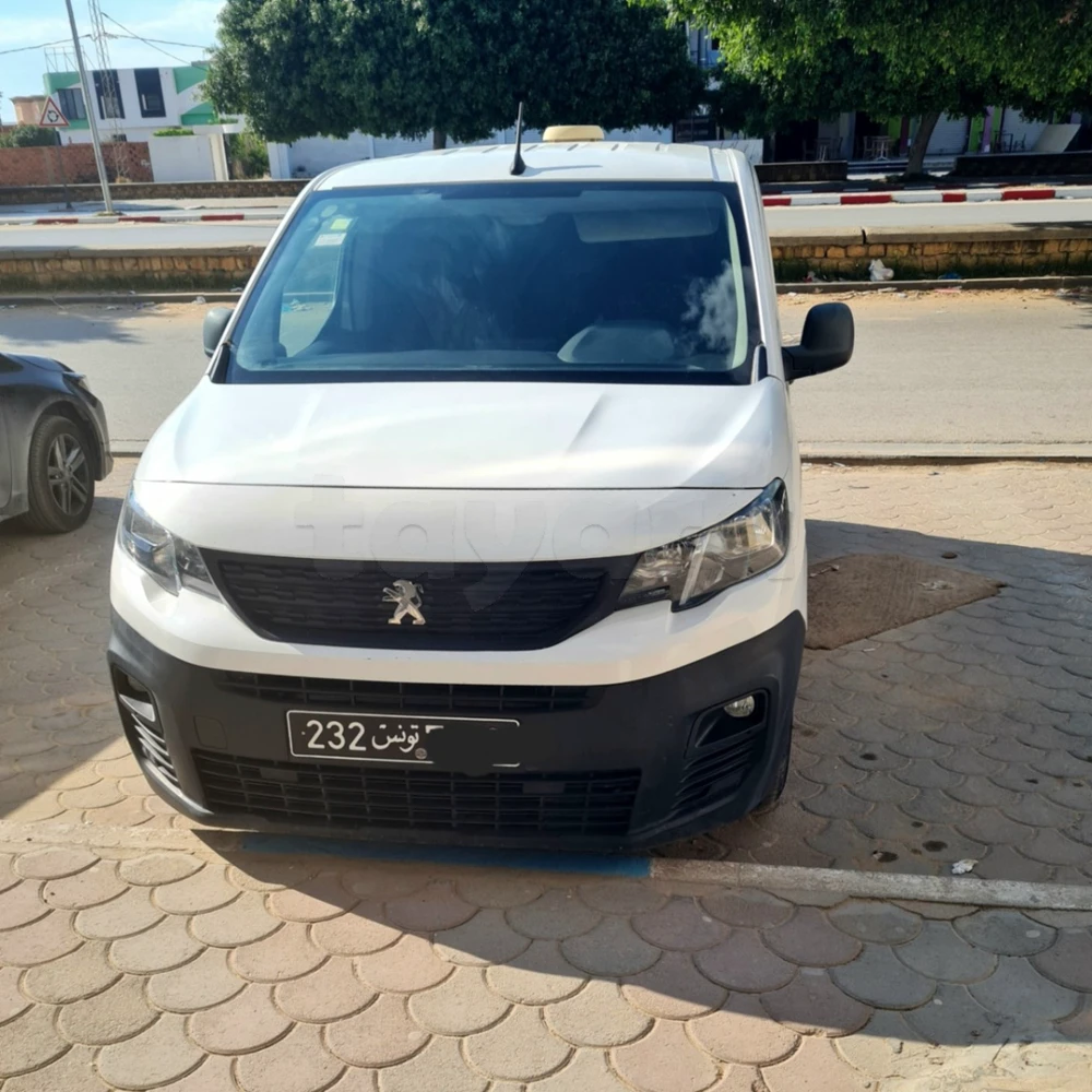 Carte voiture Peugeot Partner
