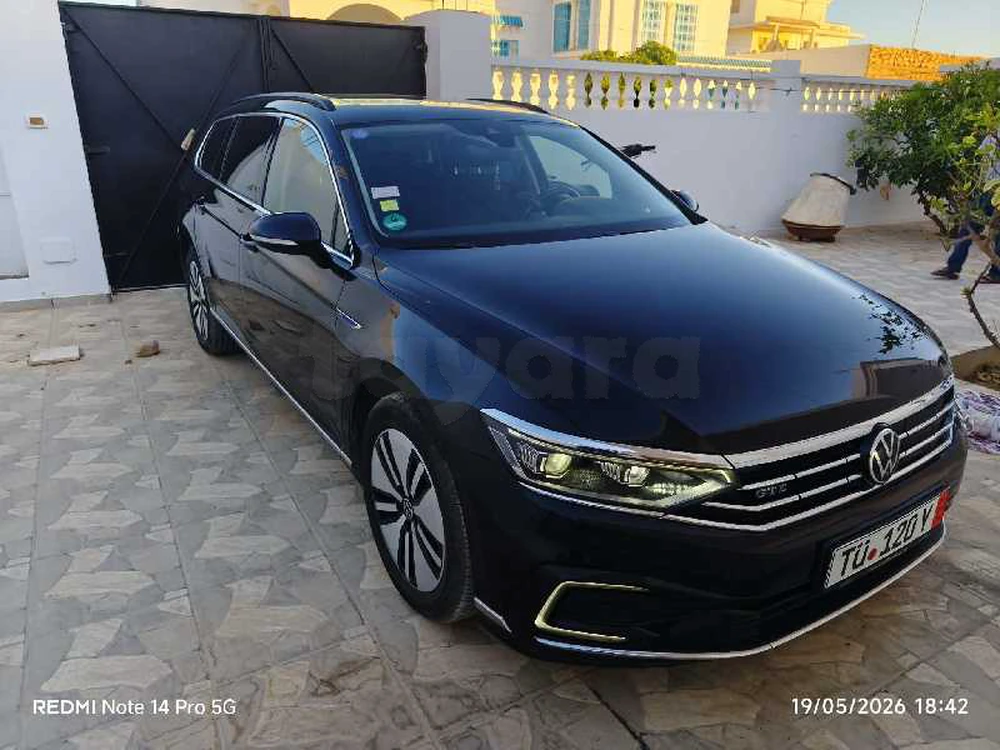 Carte voiture Volkswagen Passat