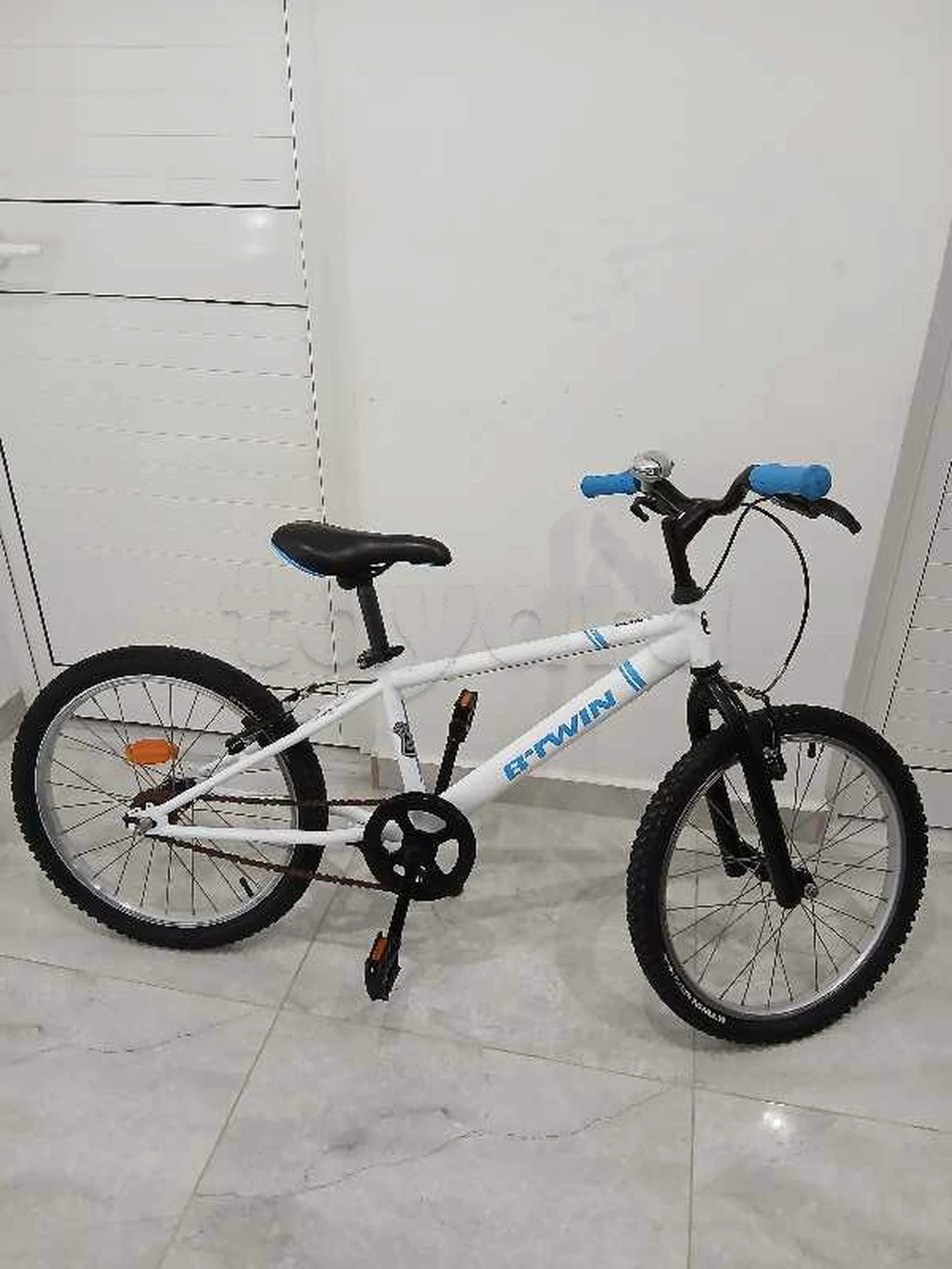 vélo BTWIN 20 pouces importé