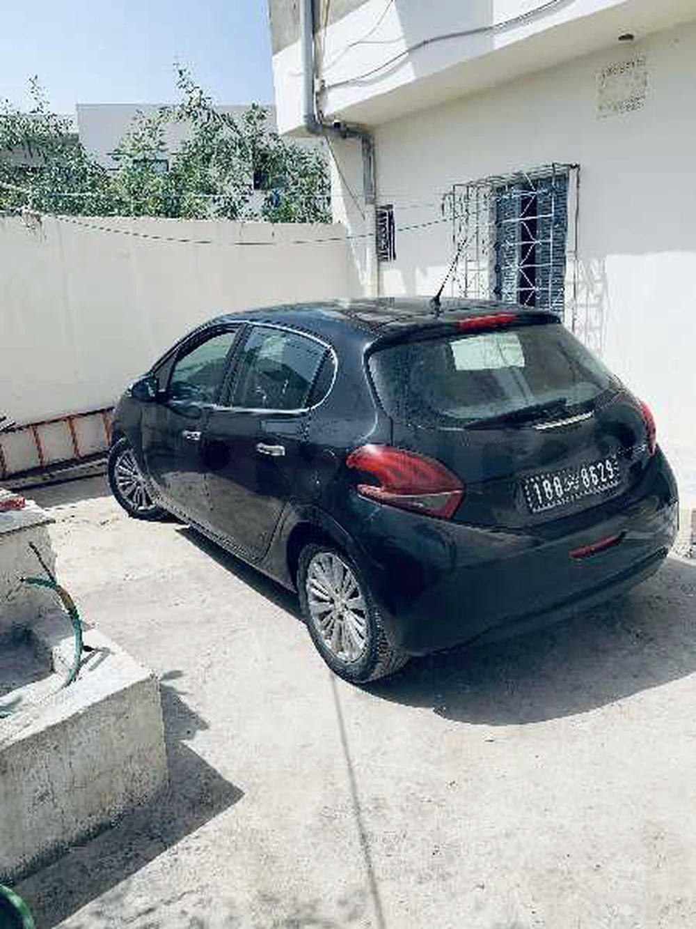 Carte voiture Peugeot 208