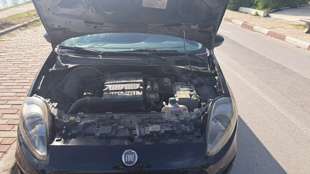 Carte voiture Fiat Grande Punto