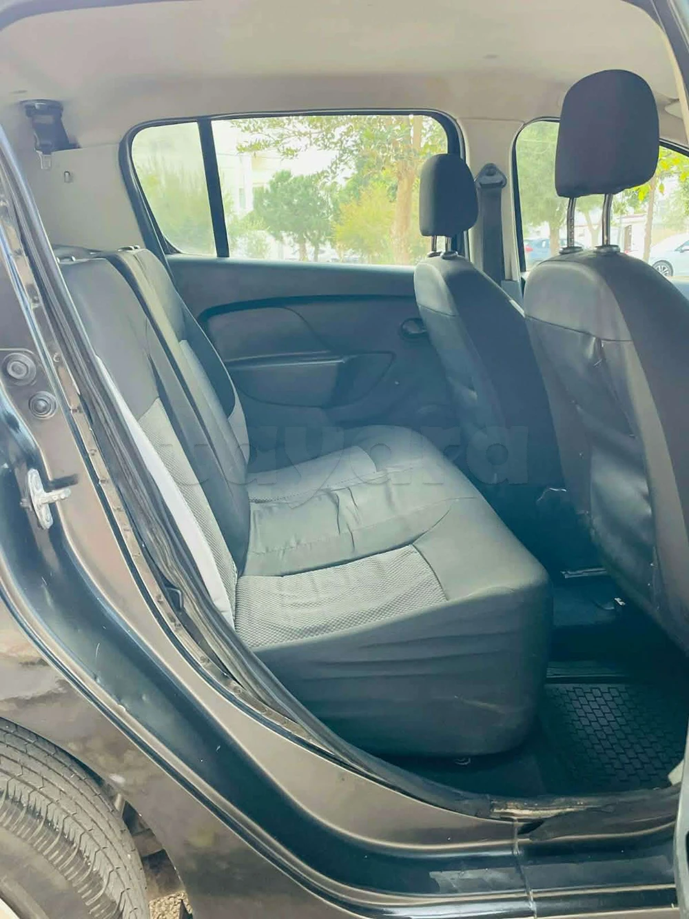 Carte voiture Dacia Sandero