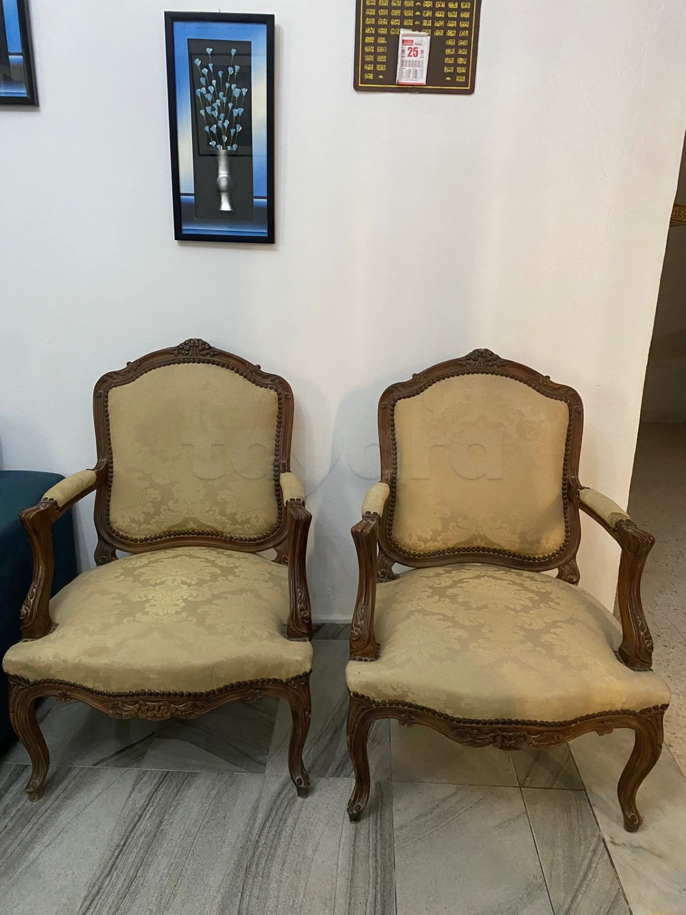 2 fauteuils antiques
