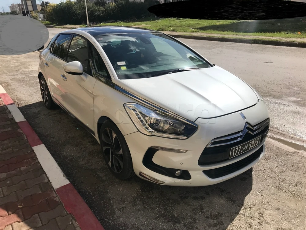 Citroen DS5