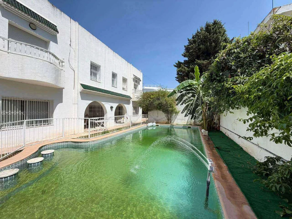 A louer Villa avec piscine à Carthage Salambo