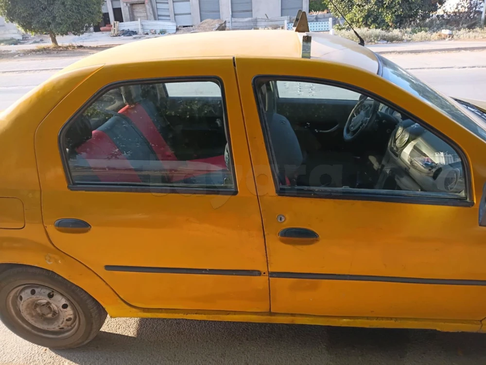 Carte voiture Dacia Logan