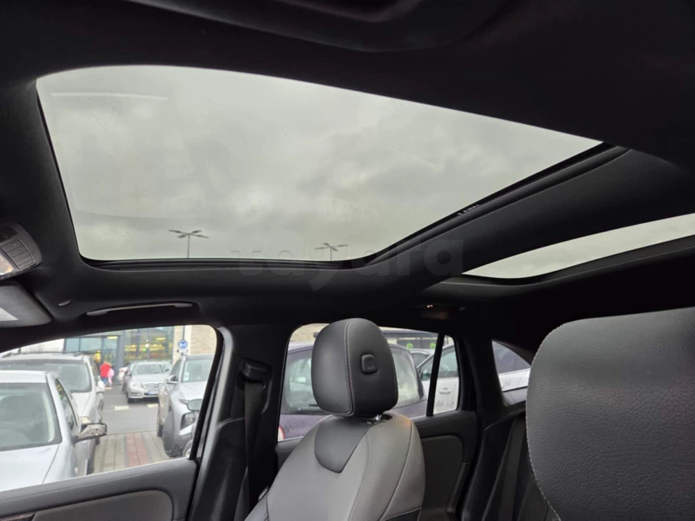 Carte voiture Mercedes-Benz Classe GLA