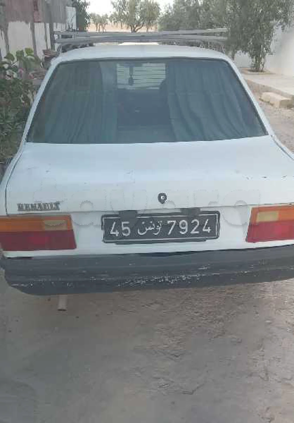 Renault R9