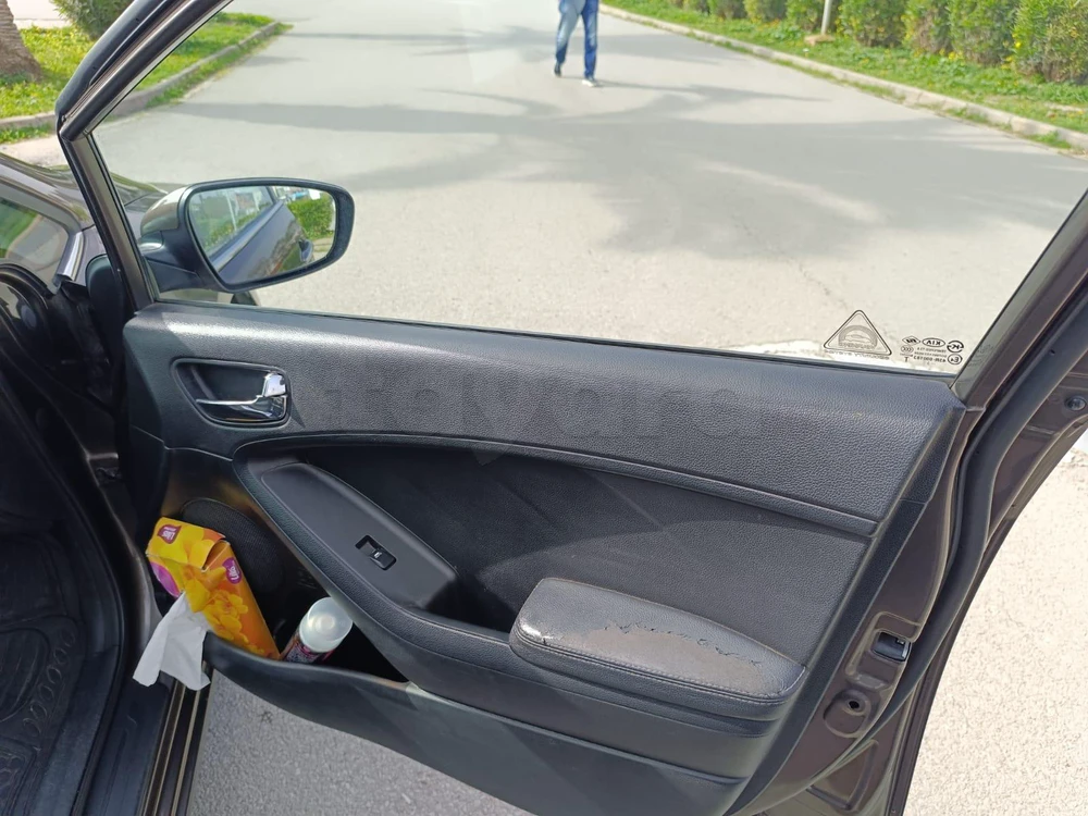 Carte voiture Kia Cerato