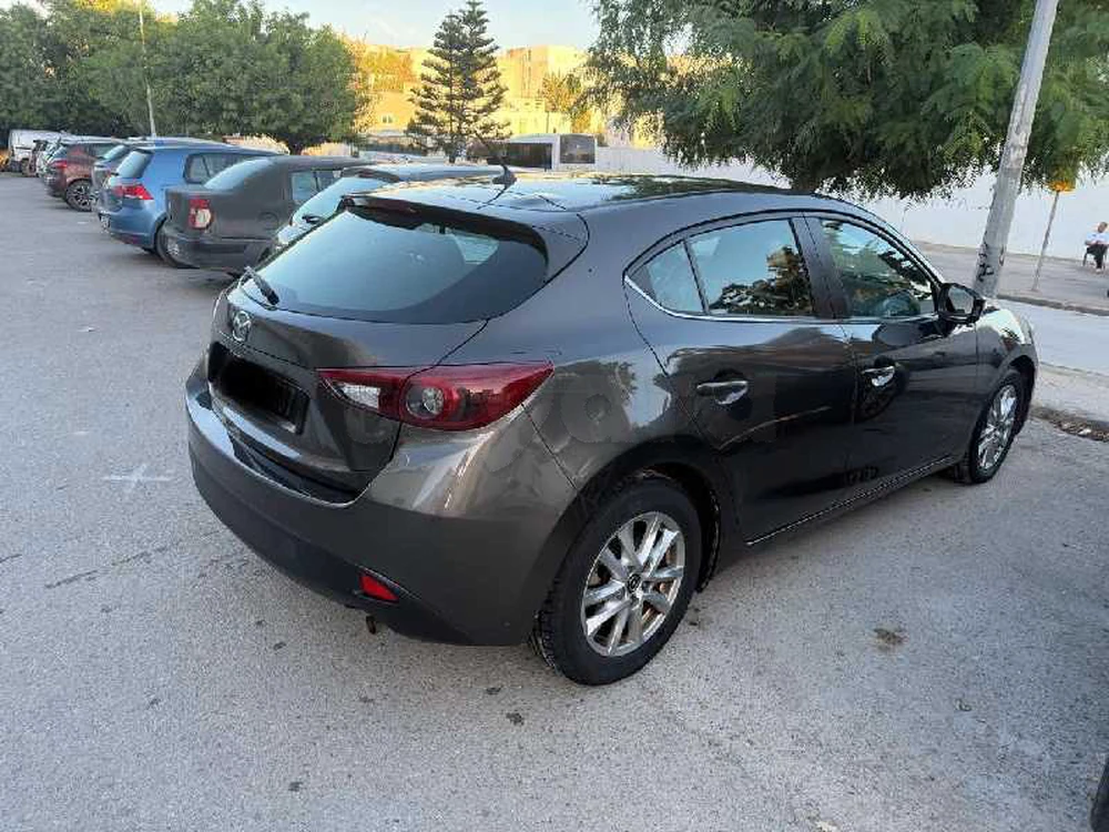 Mazda 3