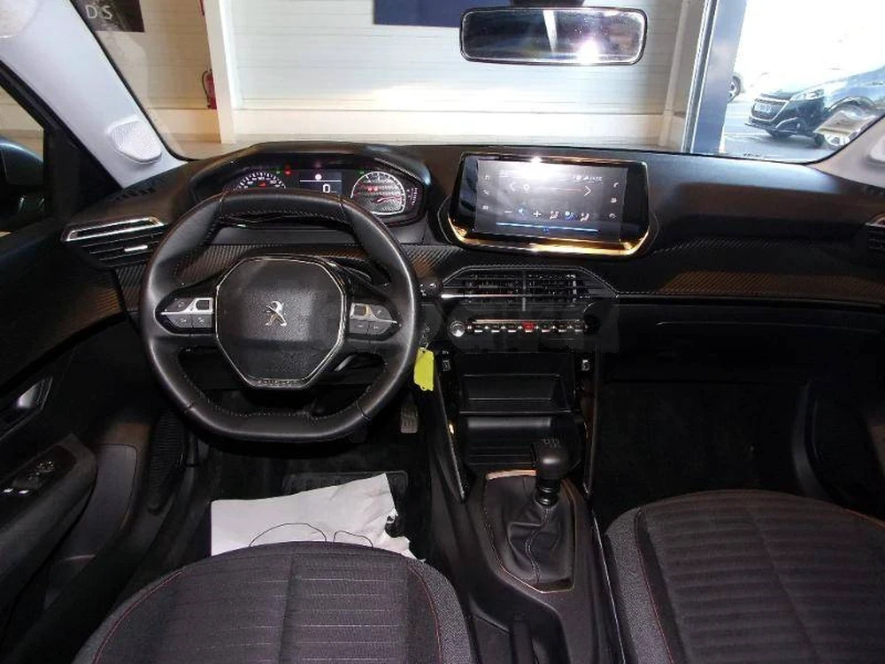 Carte voiture Peugeot 208