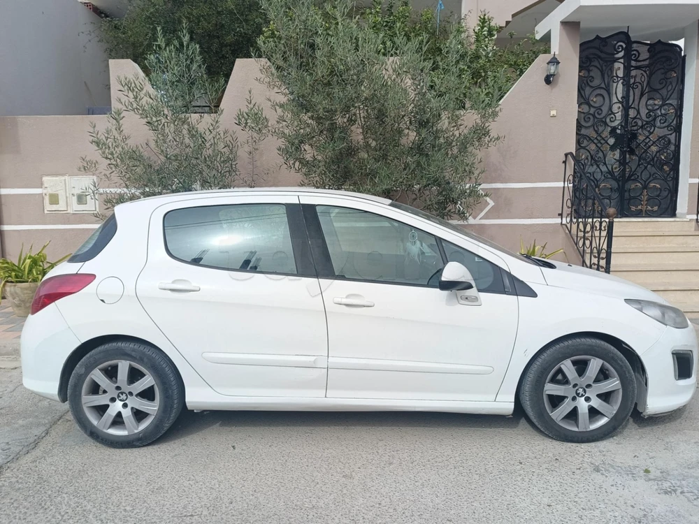 Carte voiture Peugeot 308