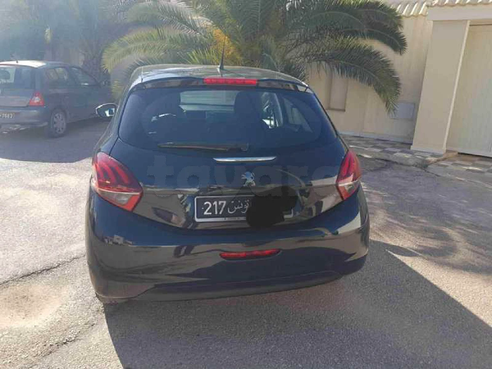 Carte voiture Peugeot 208