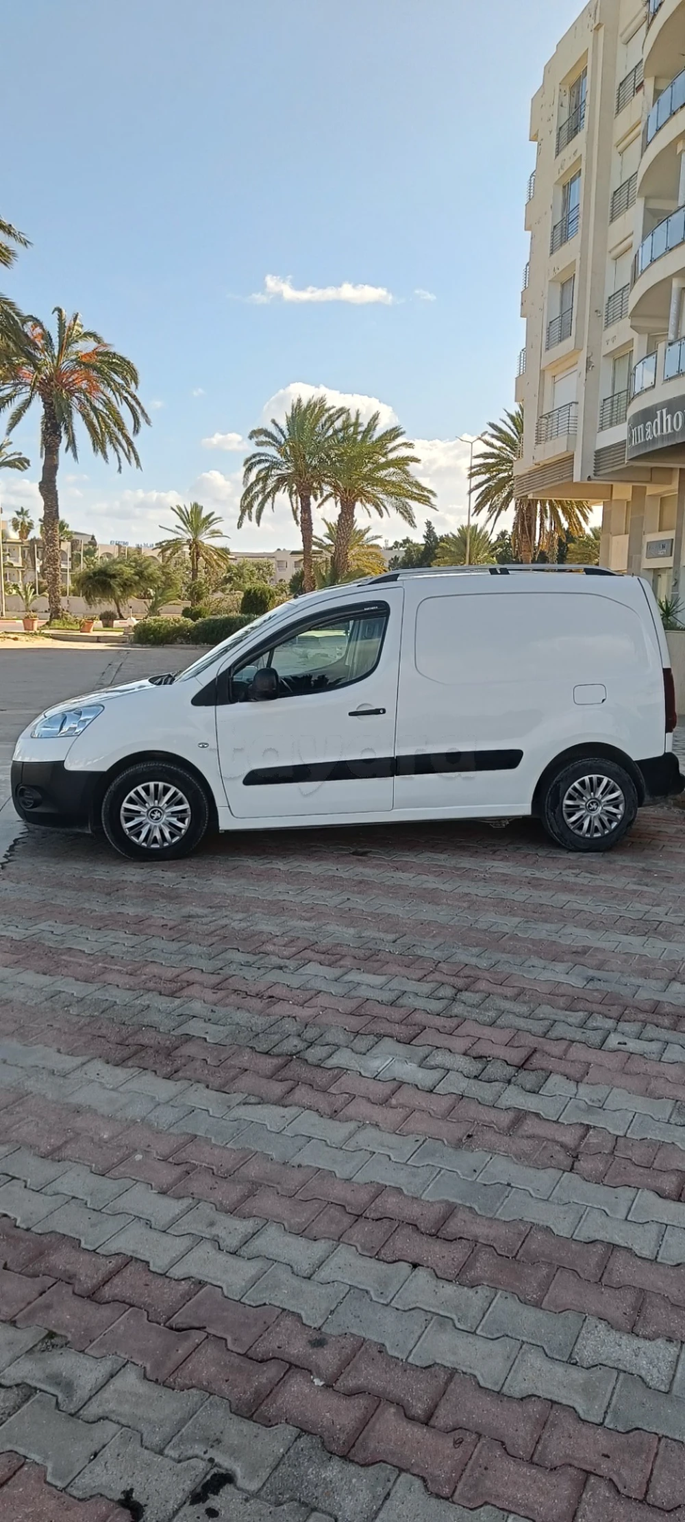 Carte voiture Peugeot Partner