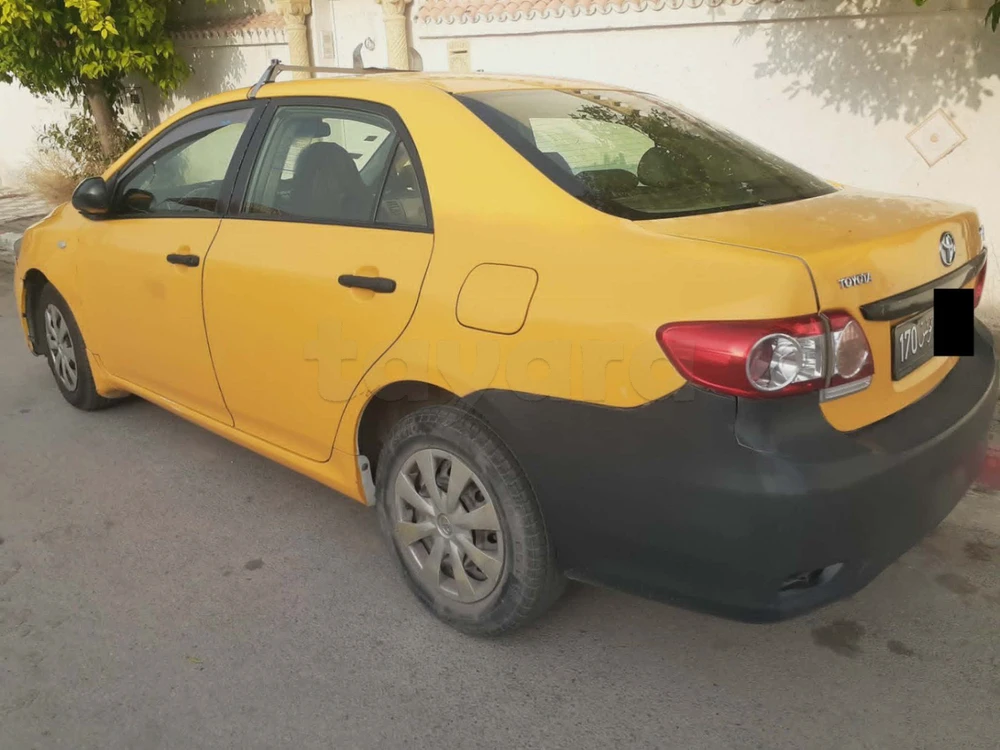 Carte voiture Toyota Corolla