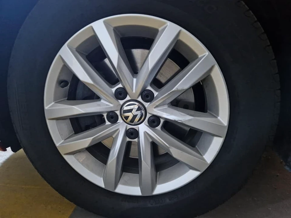 Carte voiture Volkswagen Passat