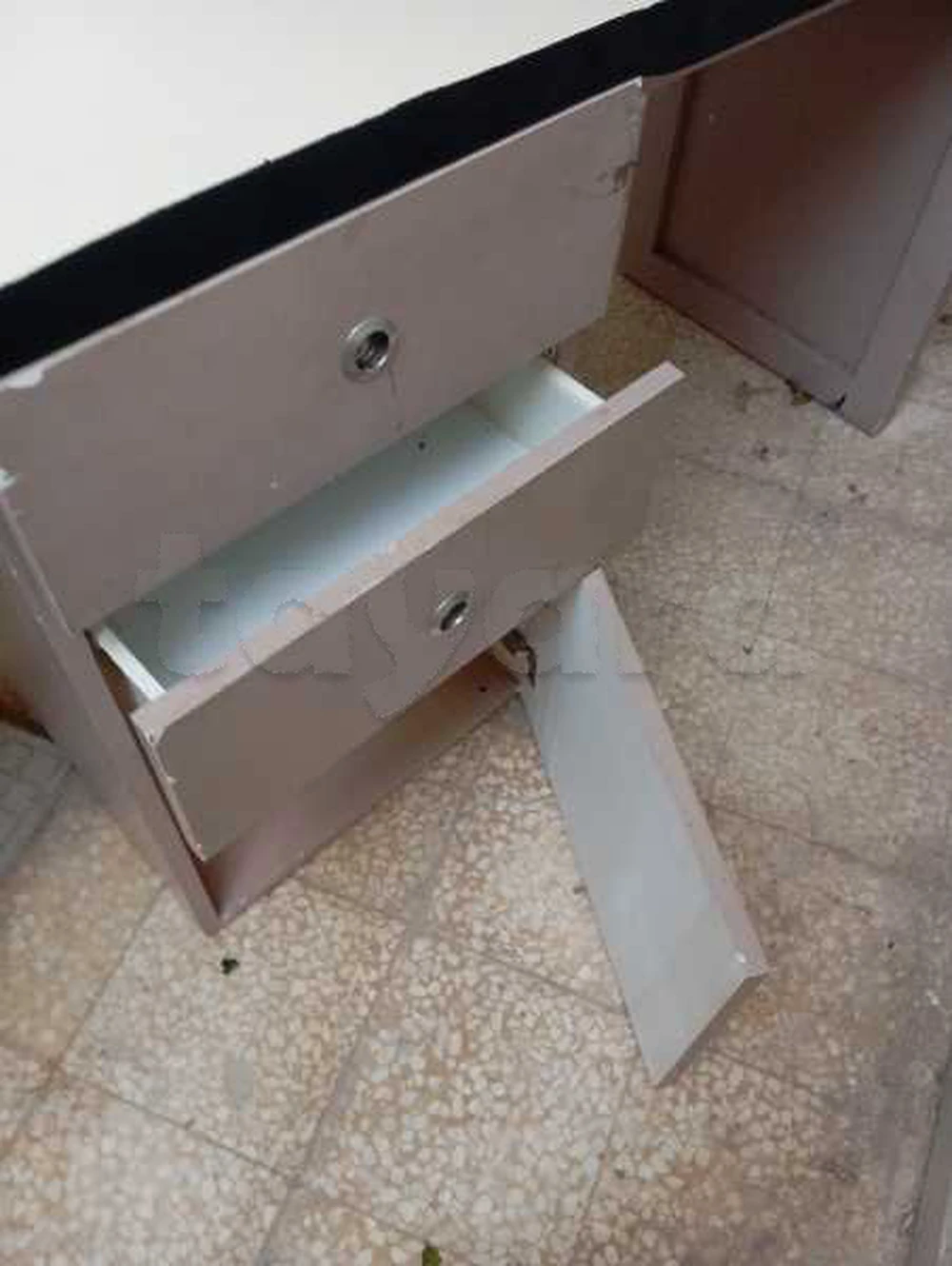 deux bureaux