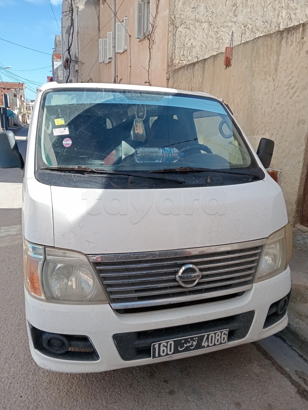 Carte voiture Nissan Urvan