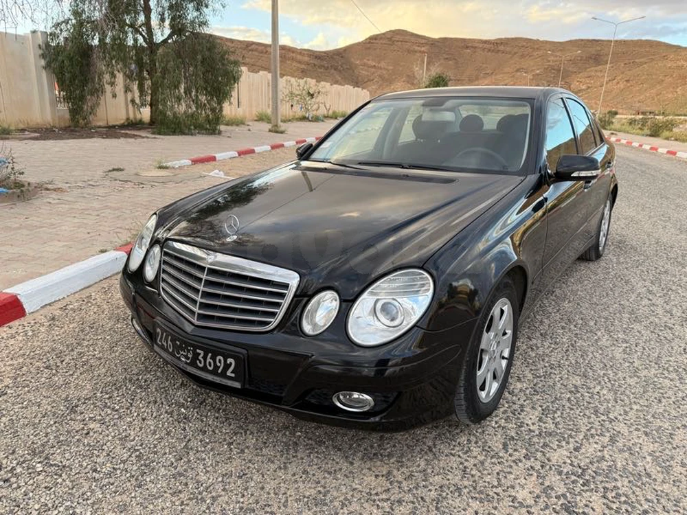 Carte voiture Mercedes-Benz Classe E