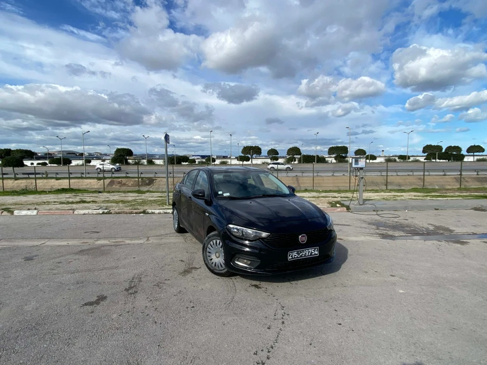 Carte voiture Fiat Tipo