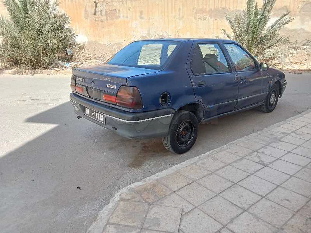 Renault 19