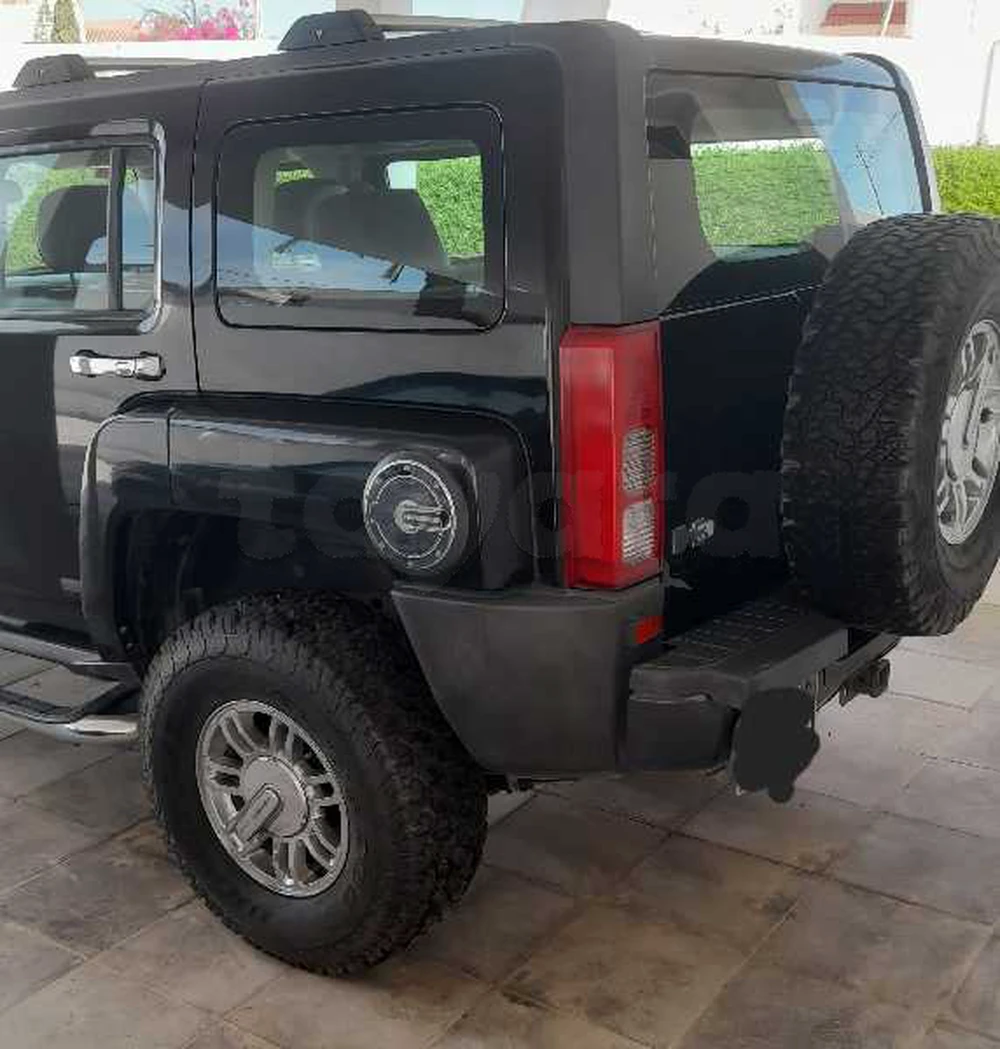 Hummer H3
