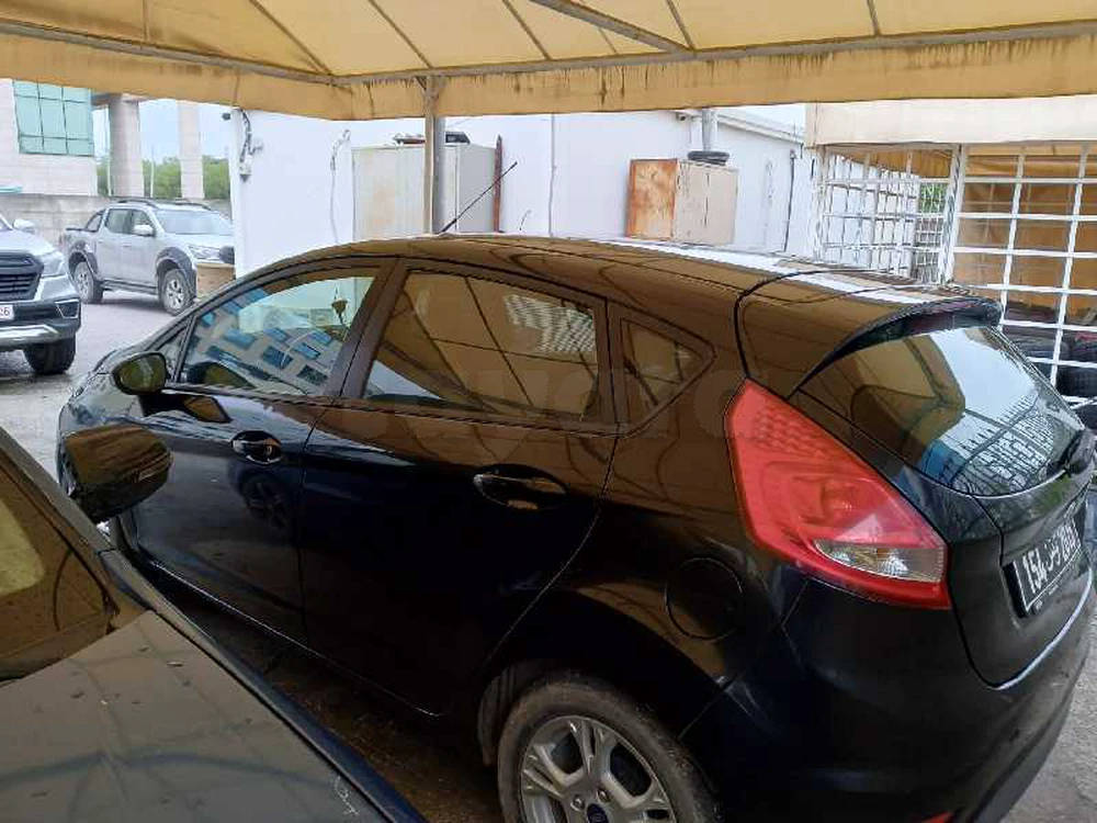 Carte voiture Ford Fiesta