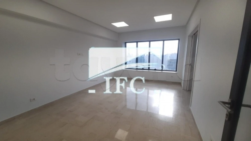 Bureau en 6 espaces-180m²-Lac 1–IFCL1359