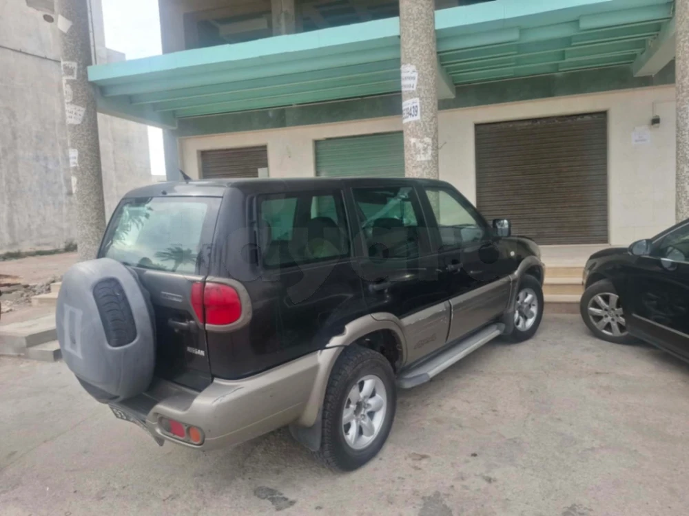 Nissan Terrano