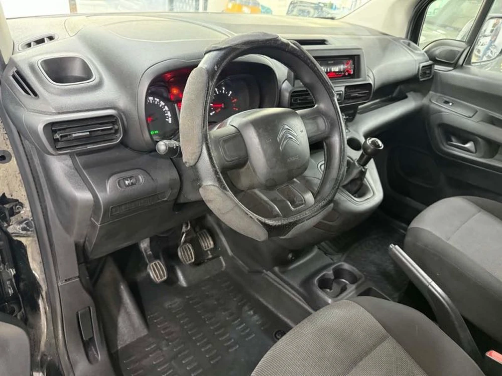 Carte voiture Peugeot Partner