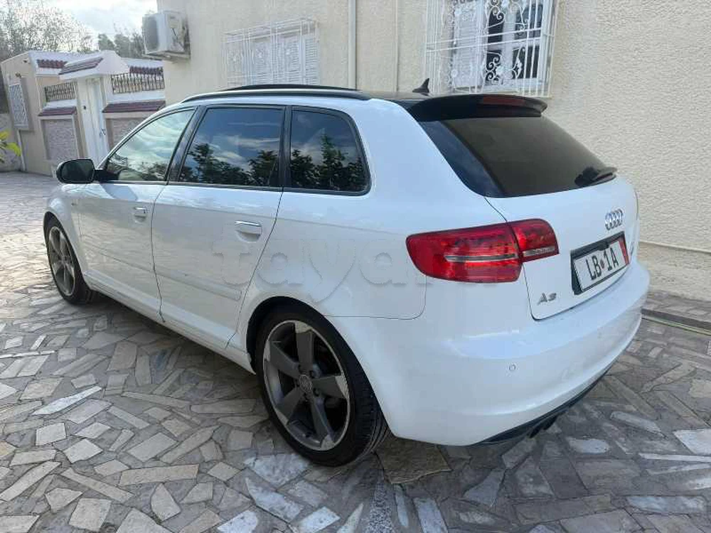 Carte voiture Audi A3