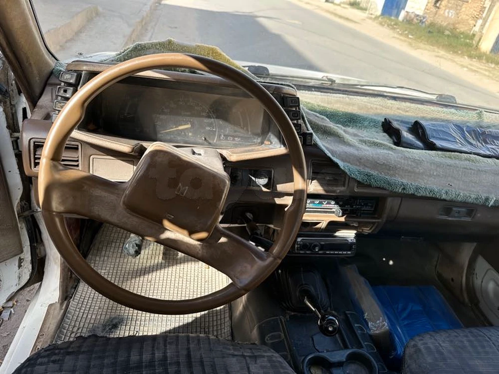 Carte voiture Isuzu Trooper