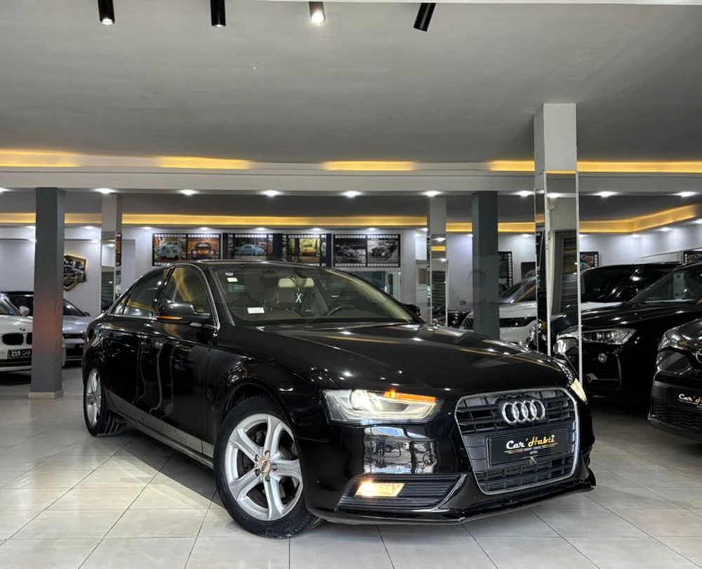 Carte voiture Audi A4