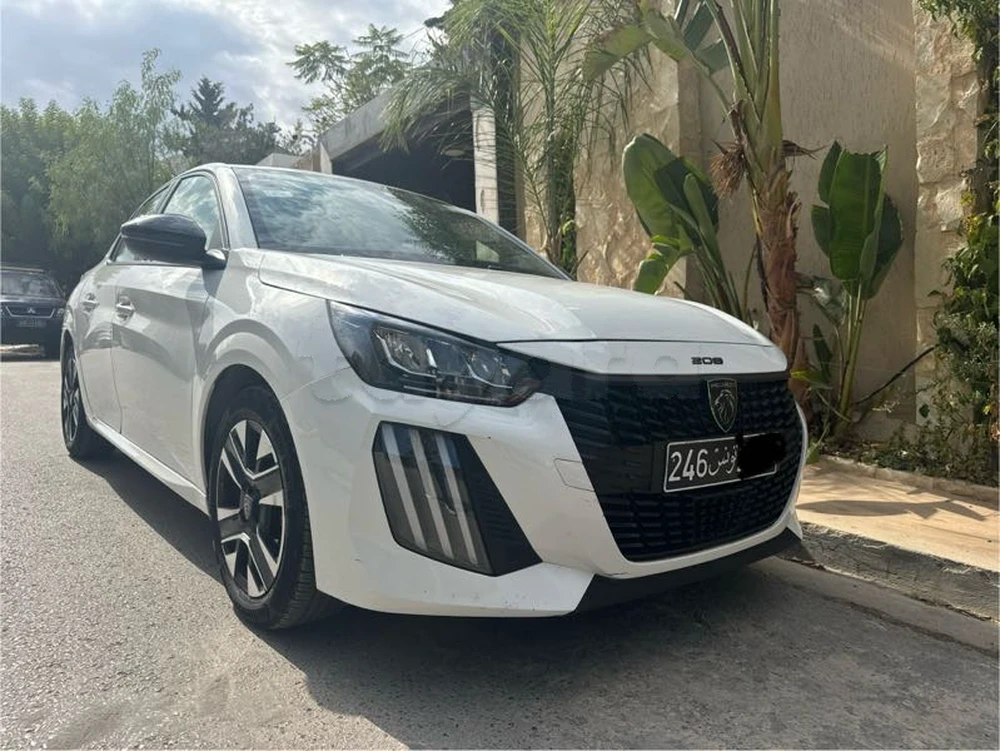 Carte voiture Peugeot 208