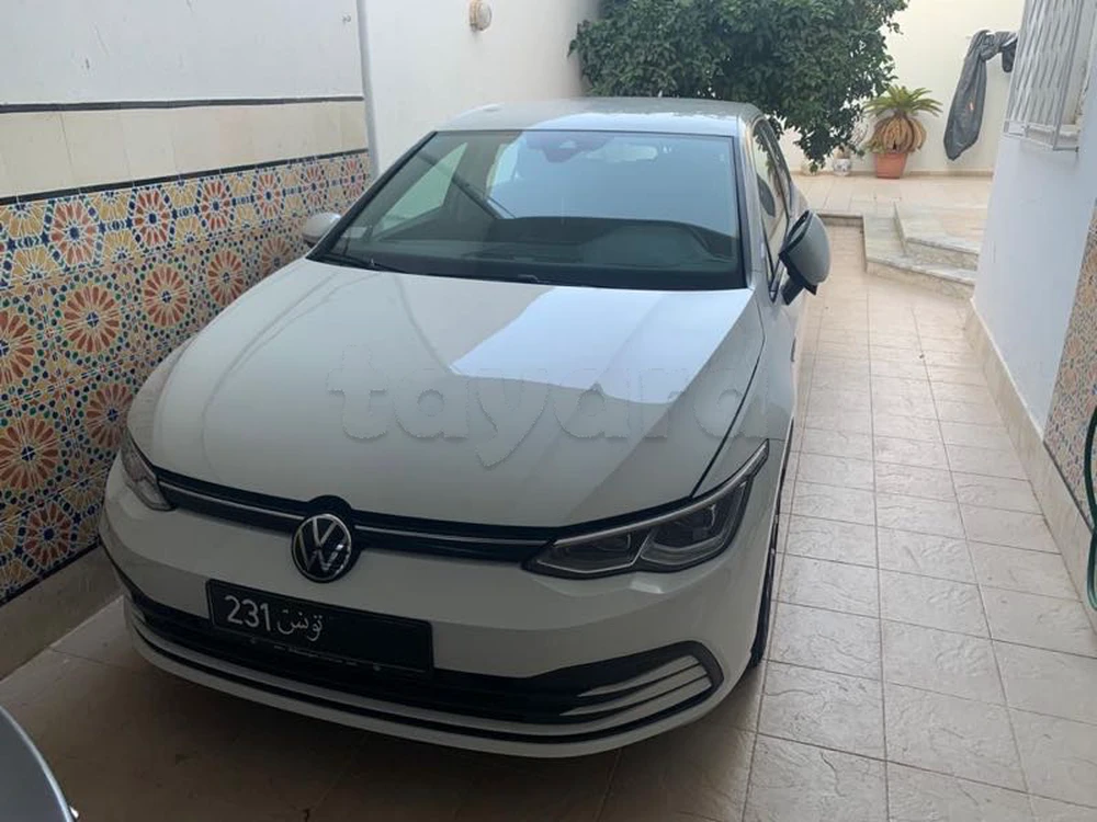 Volkswagen Golf 8