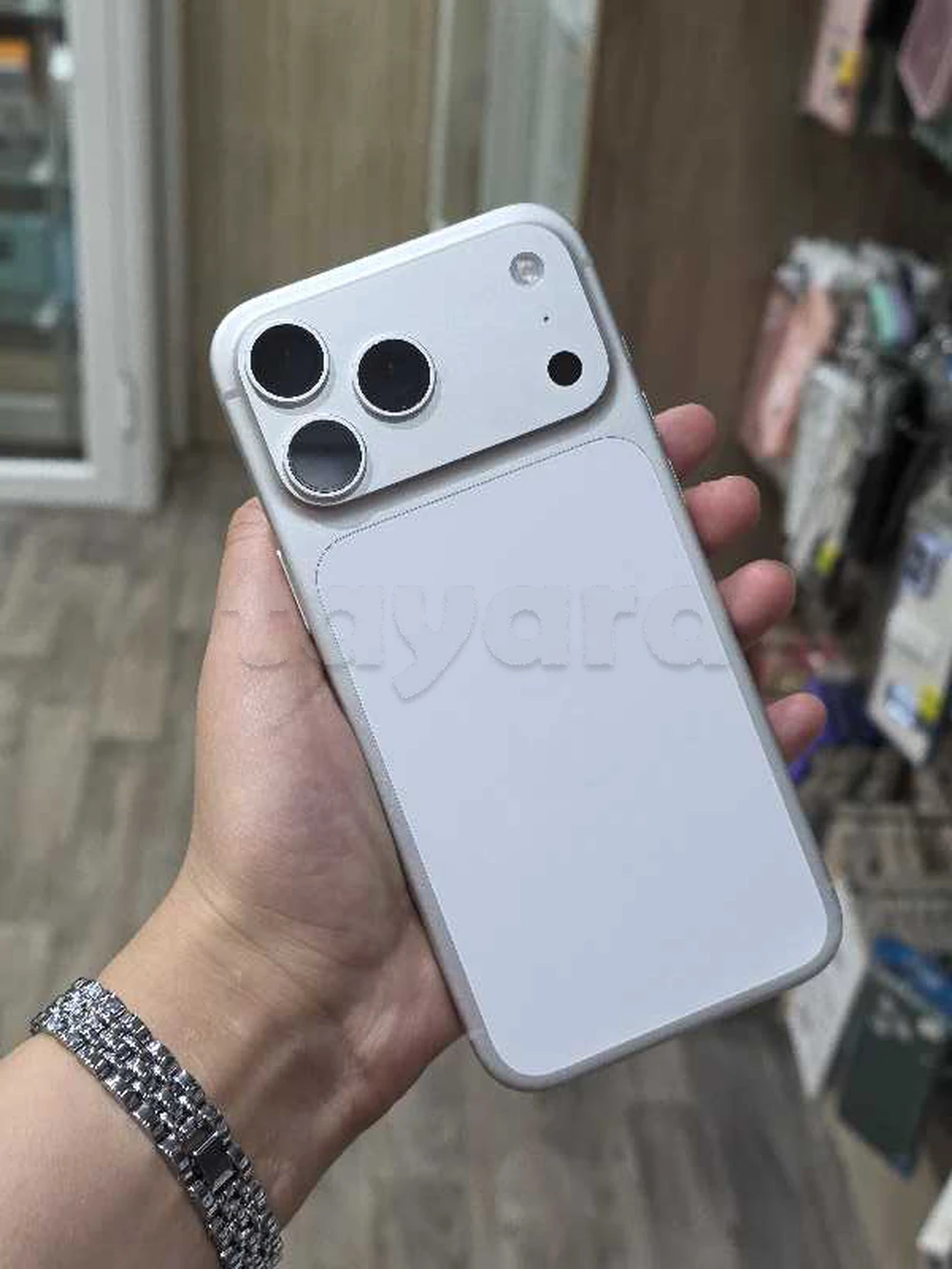 IPHONE 17 PRO MAX NEUF