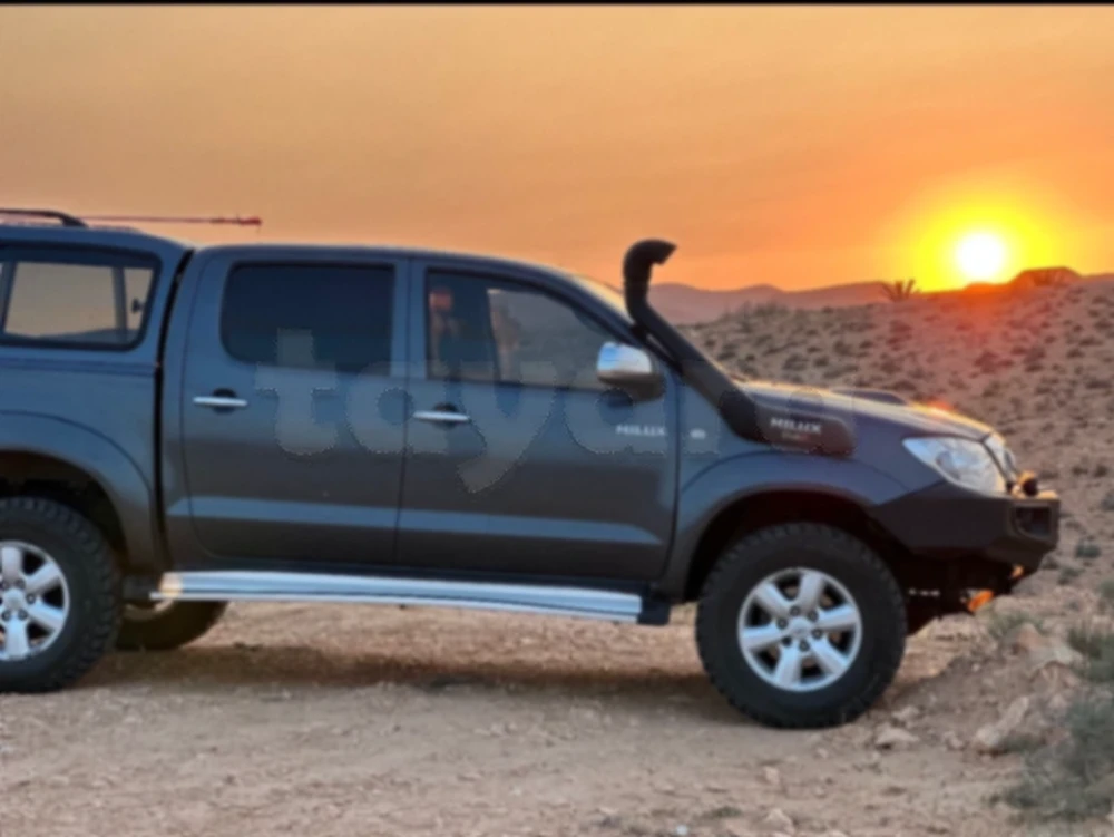 Carte voiture Toyota Hilux