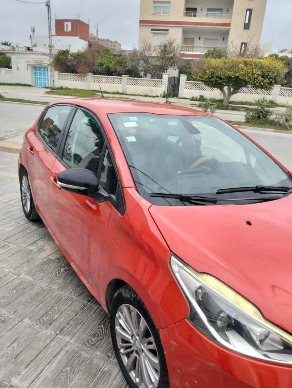 Carte voiture Peugeot 208