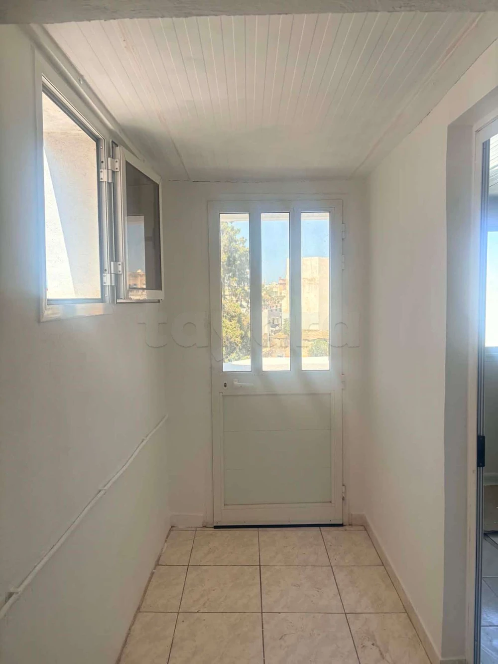 A louer appartement beb el khadra