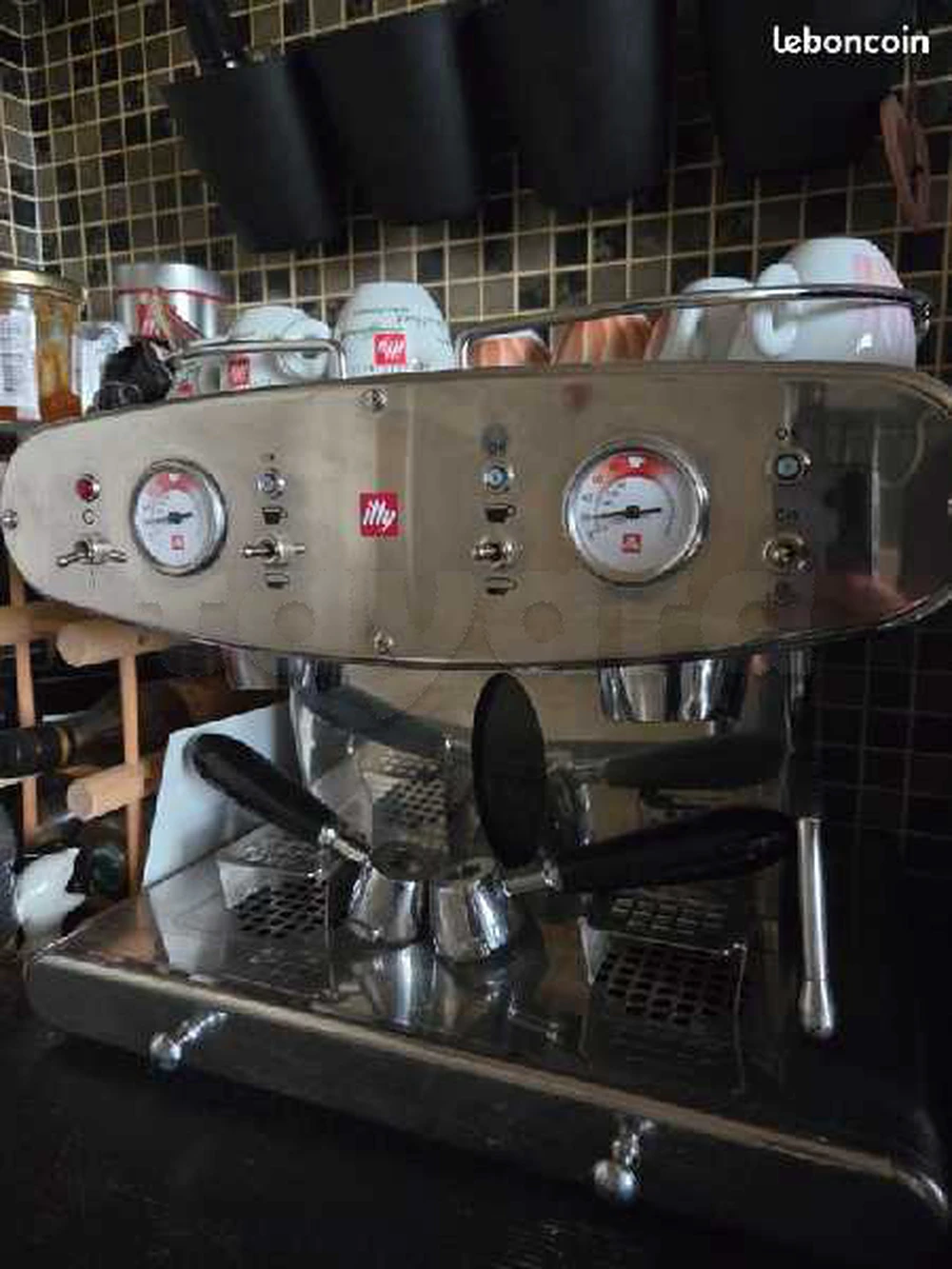 Machine à café professionnel inox Illy