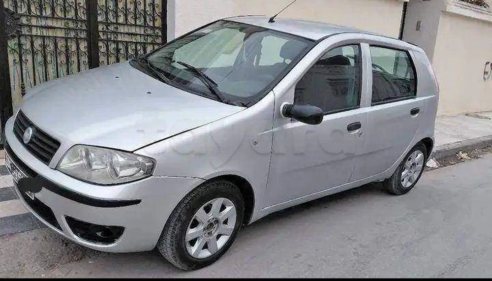 Carte voiture Fiat Punto
