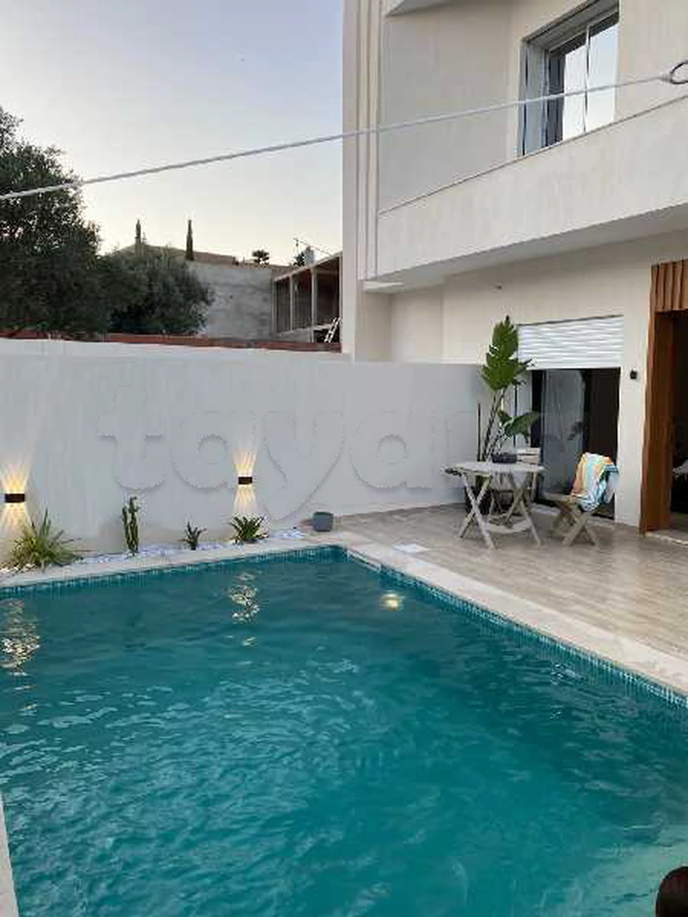 ​L'été continue ici ! Villa de charme avec piscine et terrasse ensoleillée🌊 S+2 Neuf avec Piscine – Corniche de Bizerte (Route Panoramique) ☀️