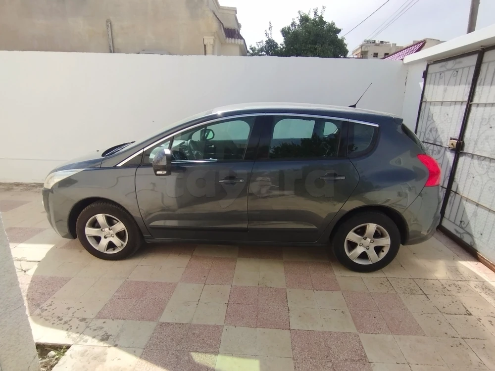 Carte voiture Peugeot 3008