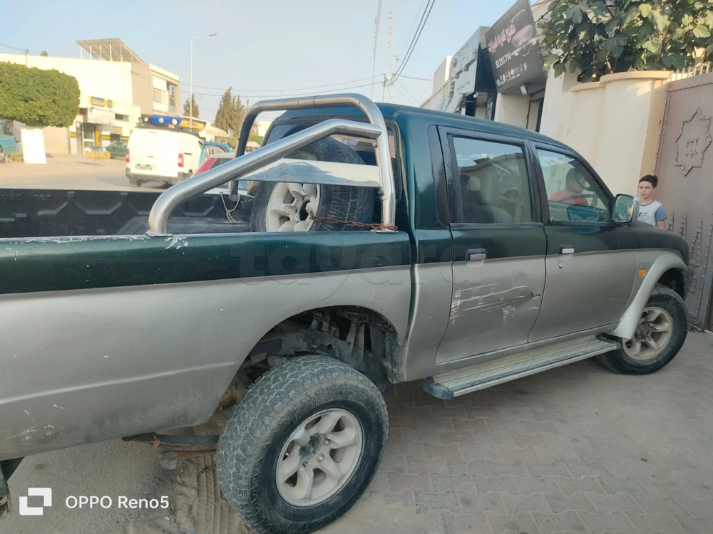 Mitsubishi L200