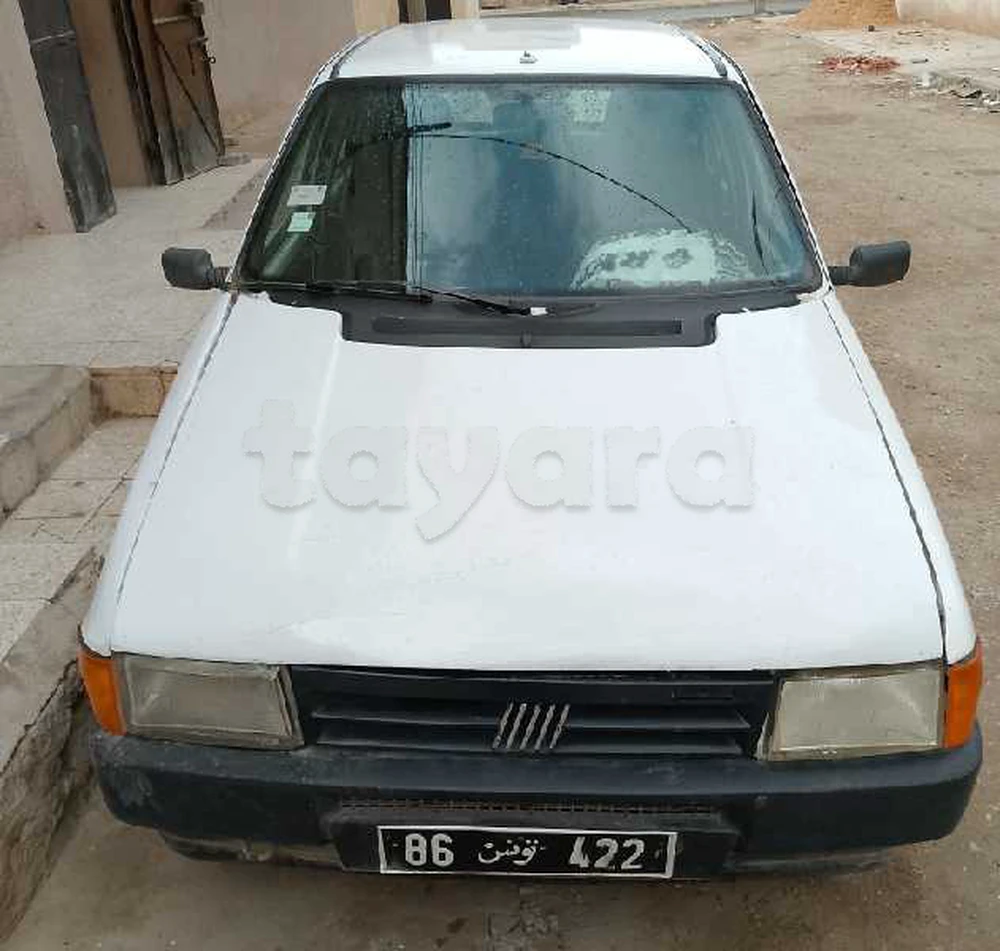 Carte voiture Fiat Uno