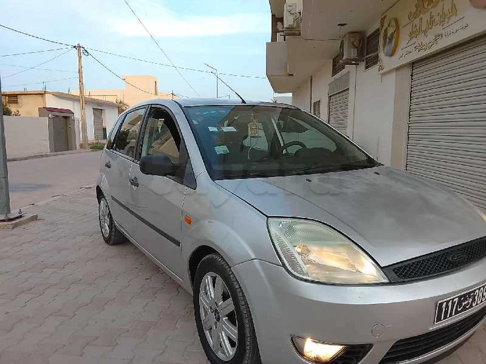 Carte voiture Ford Fiesta