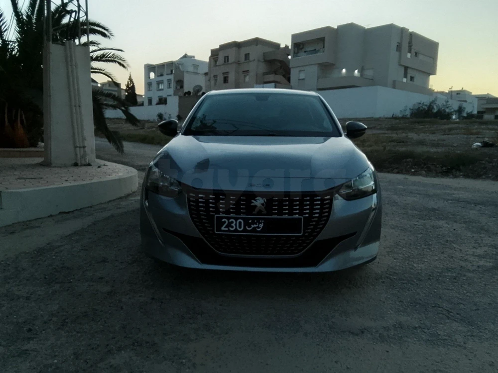 Carte voiture Peugeot 208