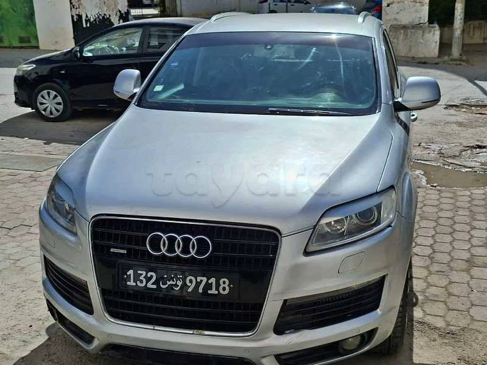 Carte voiture Audi Q7