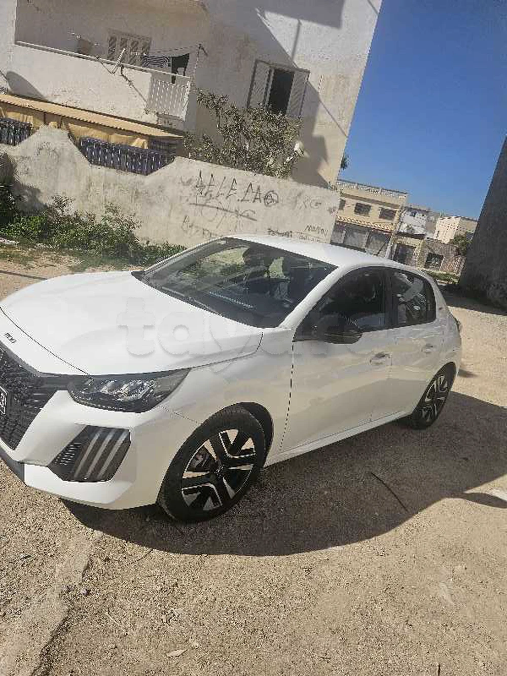 Carte voiture Peugeot 208